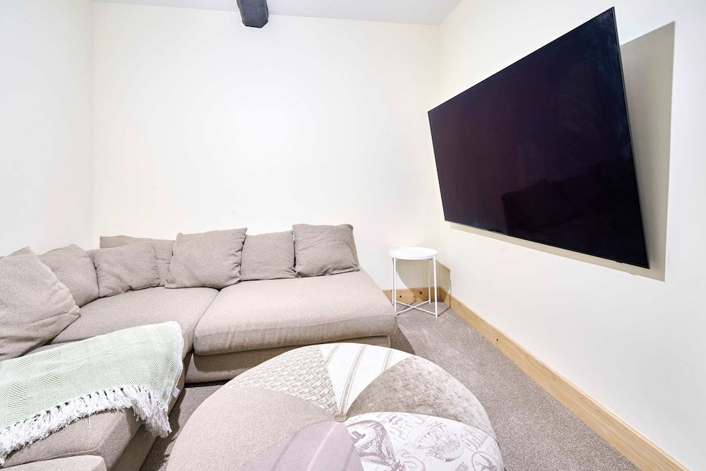 Host Stay Morley Cottage