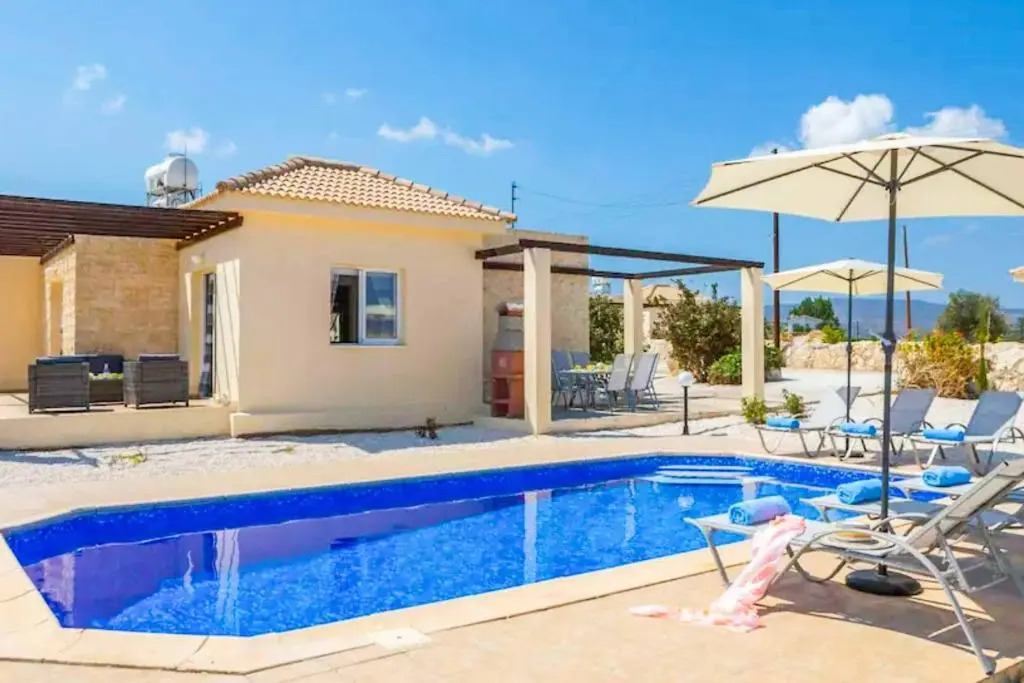 Villa Lime Tree