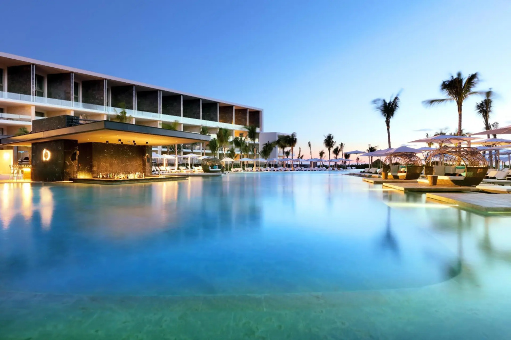 TRS Coral Hotel