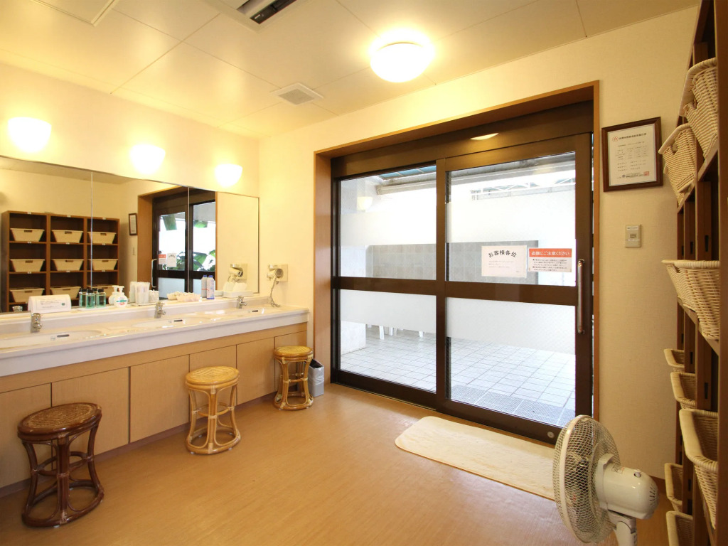 Hotel Route-Inn Nago