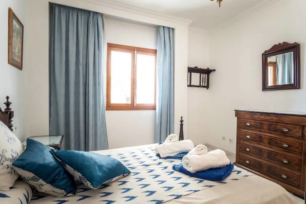 Can Cama Rotja