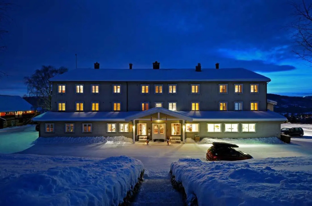 Nermo Hotel & Apartments