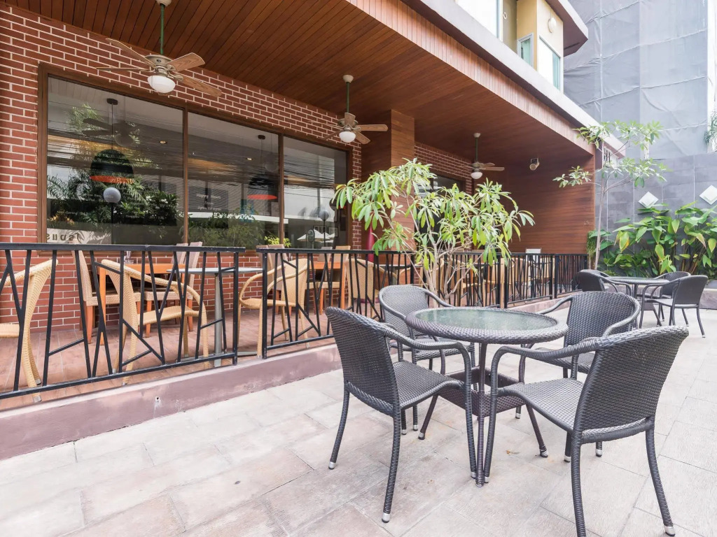 Dynasty Grande Hotel