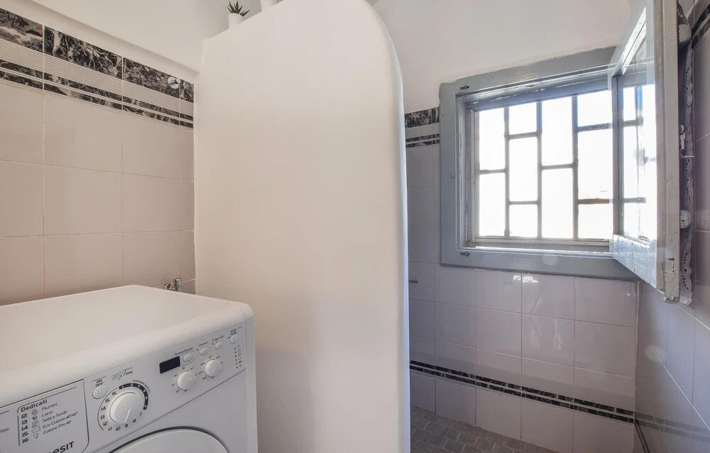 Stunning Apartment in Gravina in Puglia -ba- With 2 Bedrooms and Wifi