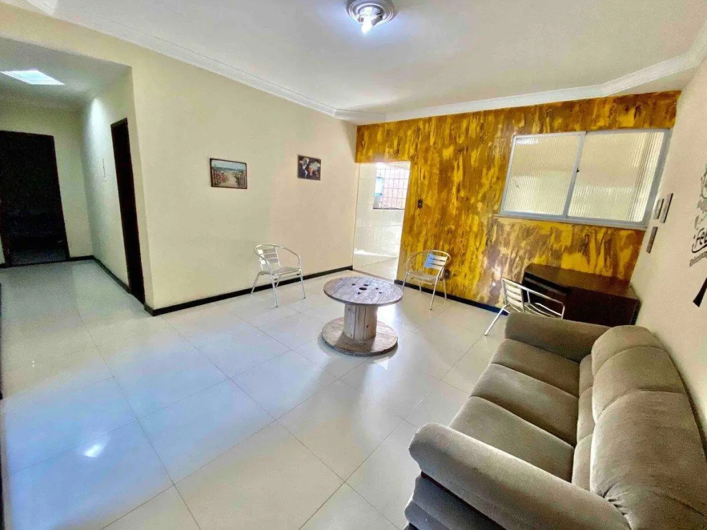 Casa Familiar Ampla E Arejada No Caminho Da Praia