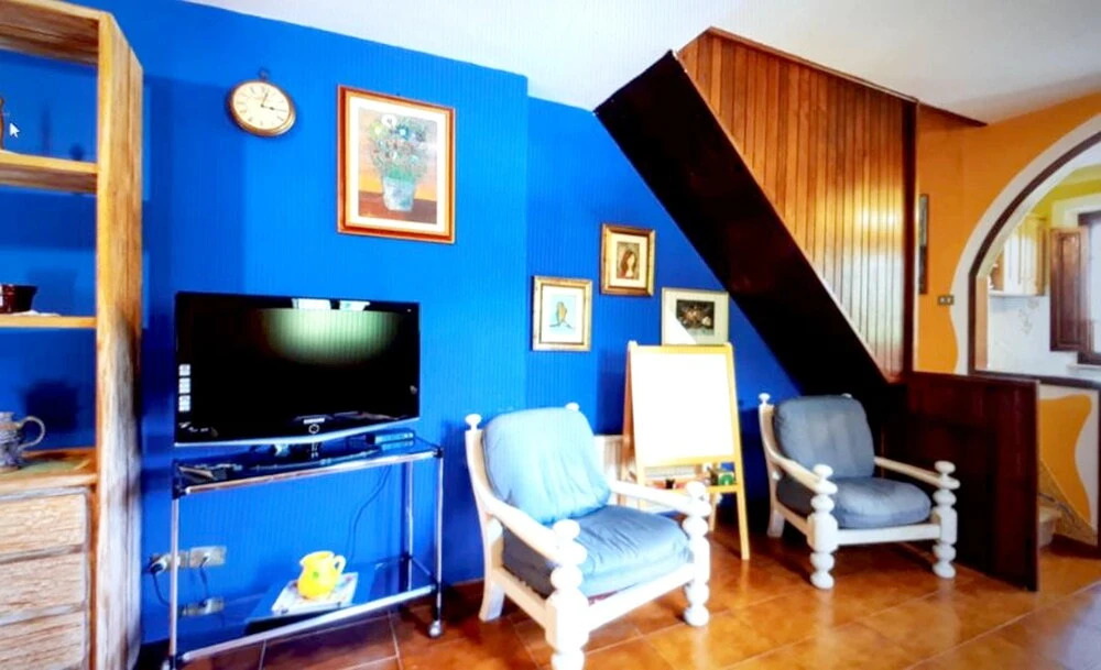 House With 4 Bedrooms in Gombitelli, With Enclosed Garden and Wifi - 15 km From the Beach