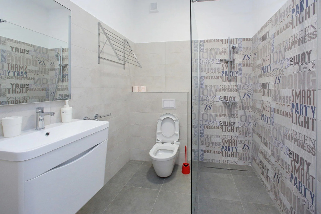 Guverna New City Accommodation