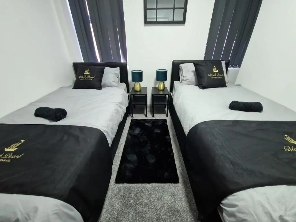 Black Pearl Luxury Apartments