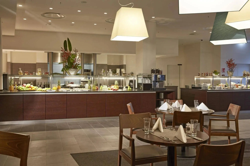 HYPERION Hotel Hamburg City, Trademark Collection by Wyndham