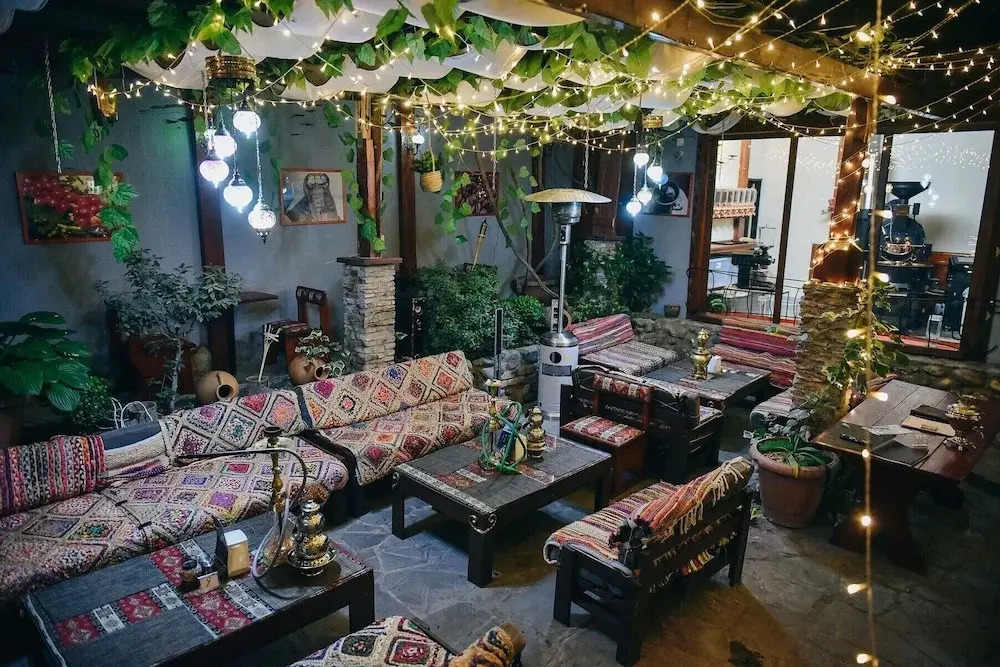 Georgian Yard