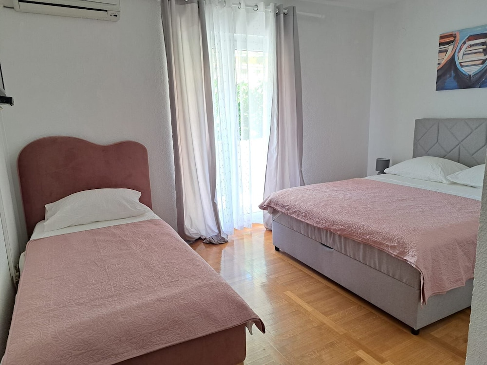 Apartments Tily
