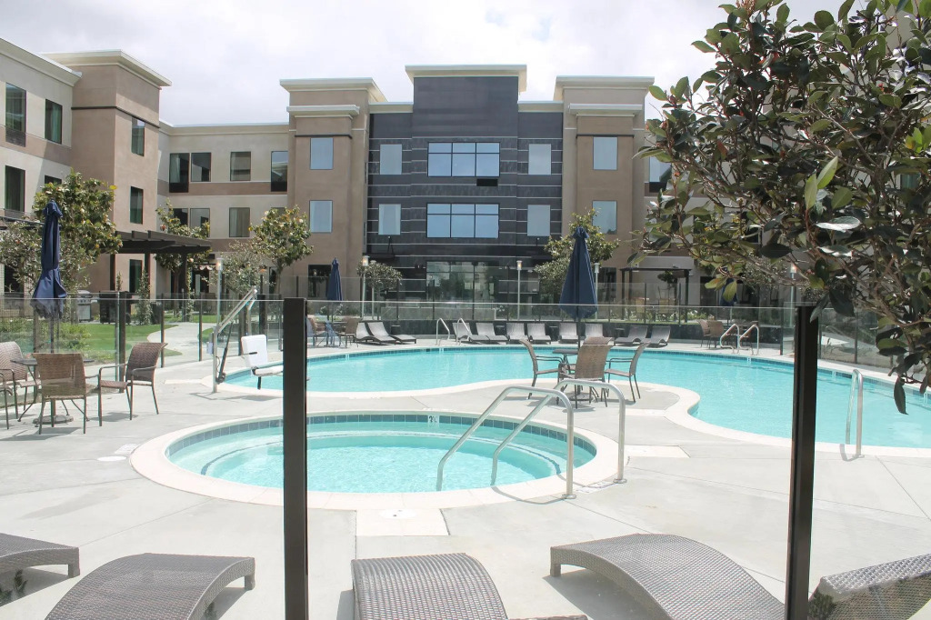 Holiday Inn Carlsbad by IHG