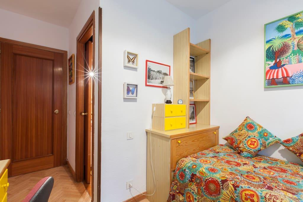 Modern B&B Somosaguas