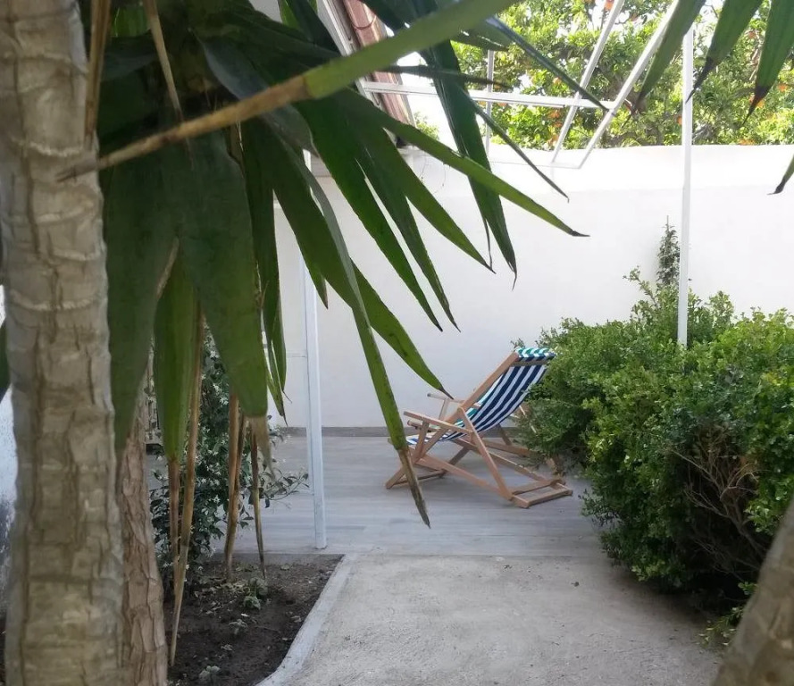 Regginè Holiday Apartments