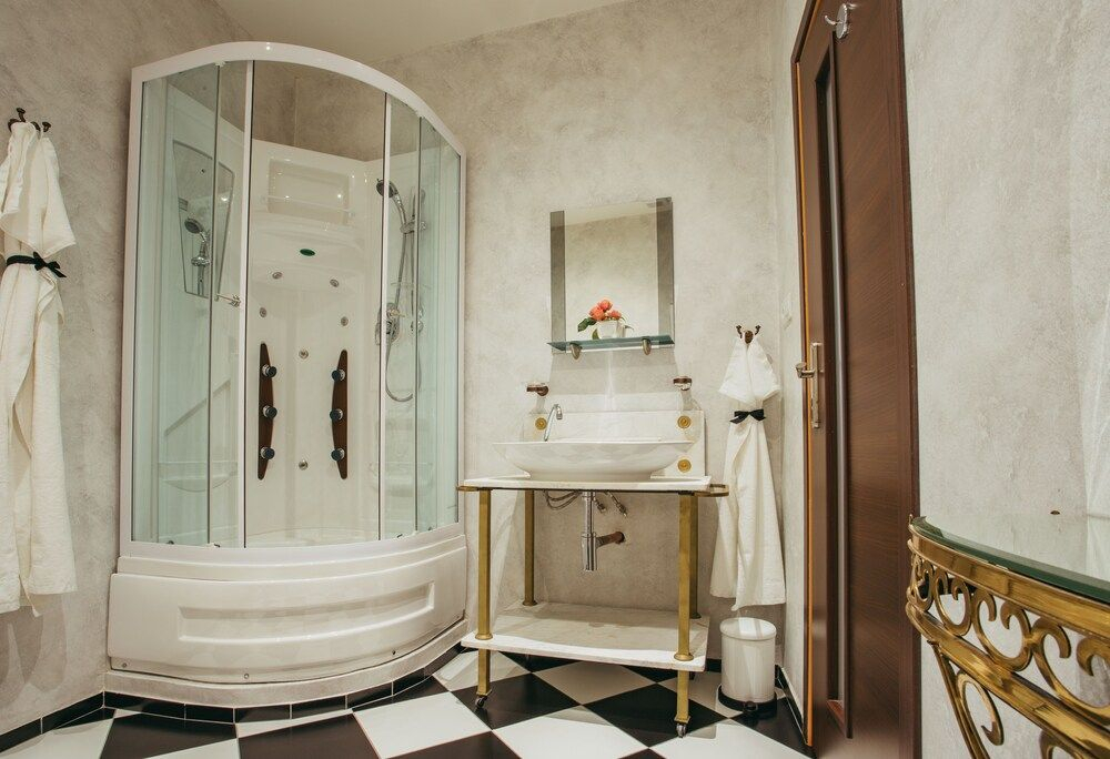 Divná pani Luxury Gallery Rooms