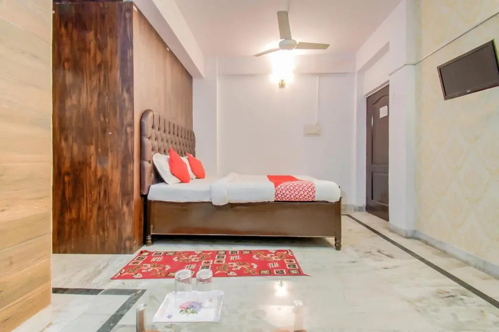 Hotel O Kamini