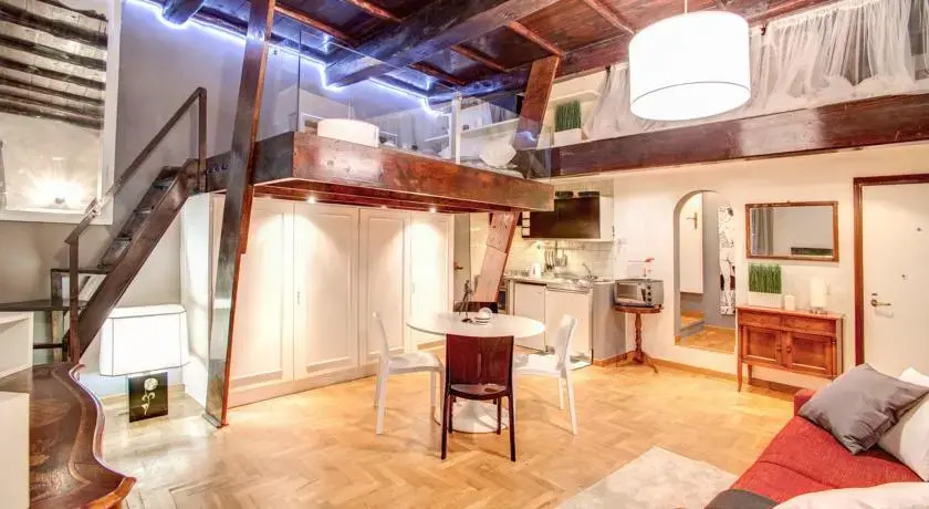 Luxury and Romantic Apartment In Piazza Farnese