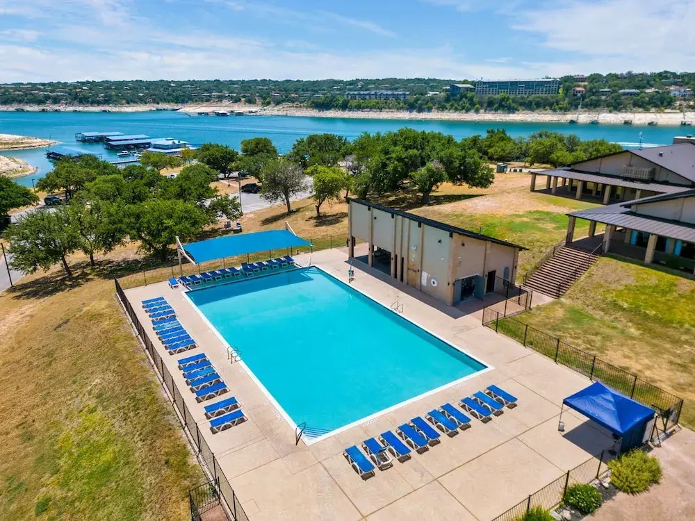 Casa Carmen by the Lakeside Golf Course