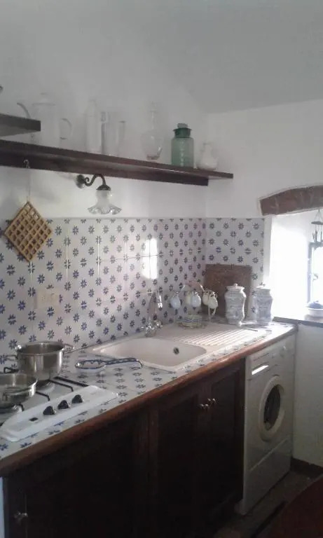 Casina in pietra