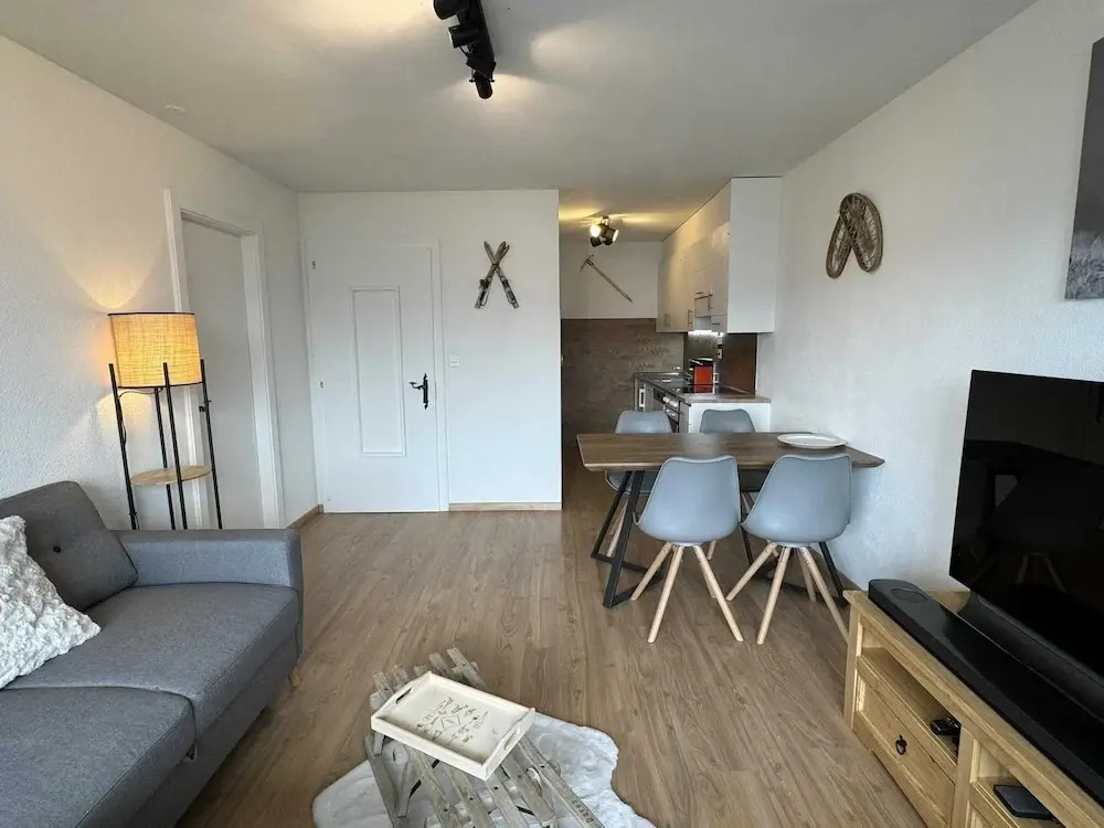 Lovely Apartment in Valley and Hills