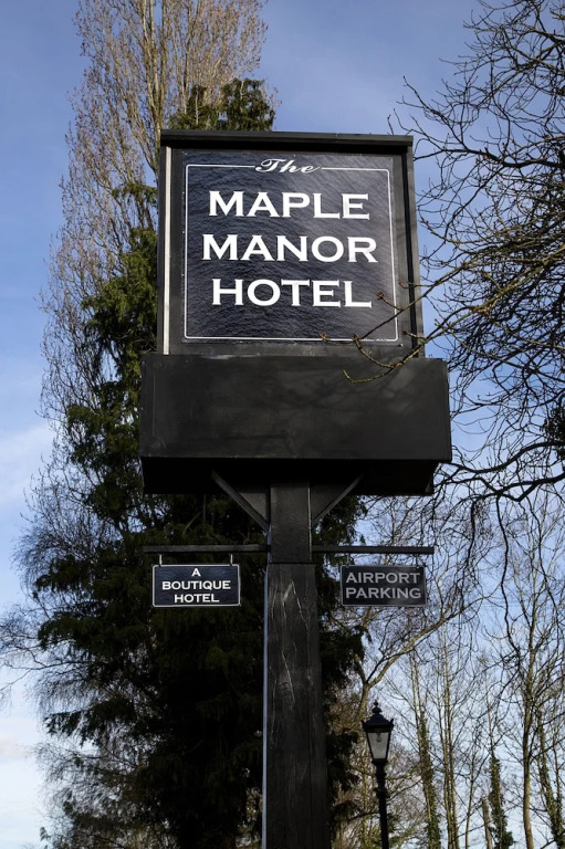The Maple Manor Hotel