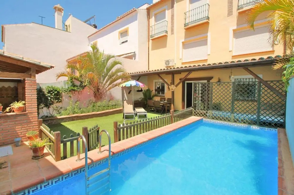 1096 Villa Mirto