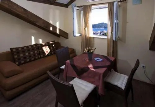 Magic Apartment