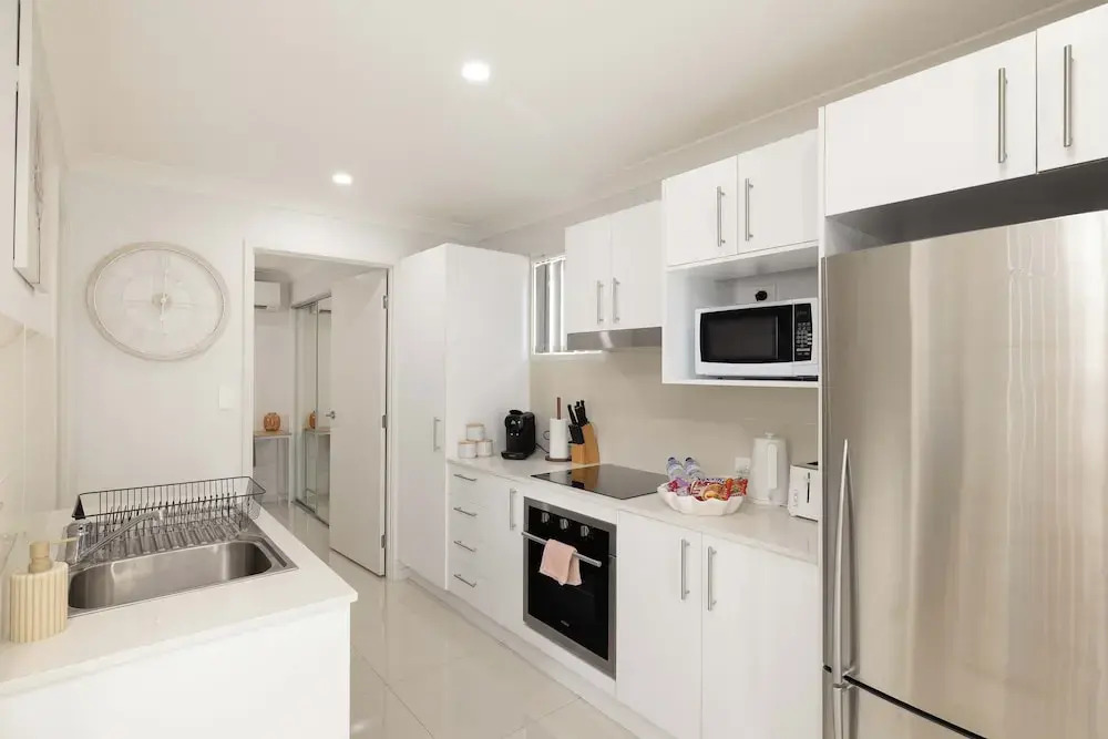 Smart Suites Self Check-in Apartments - 14 Freney