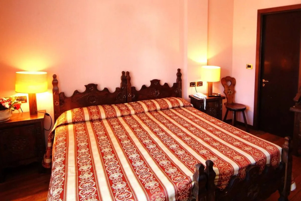 HG Hotel Italia