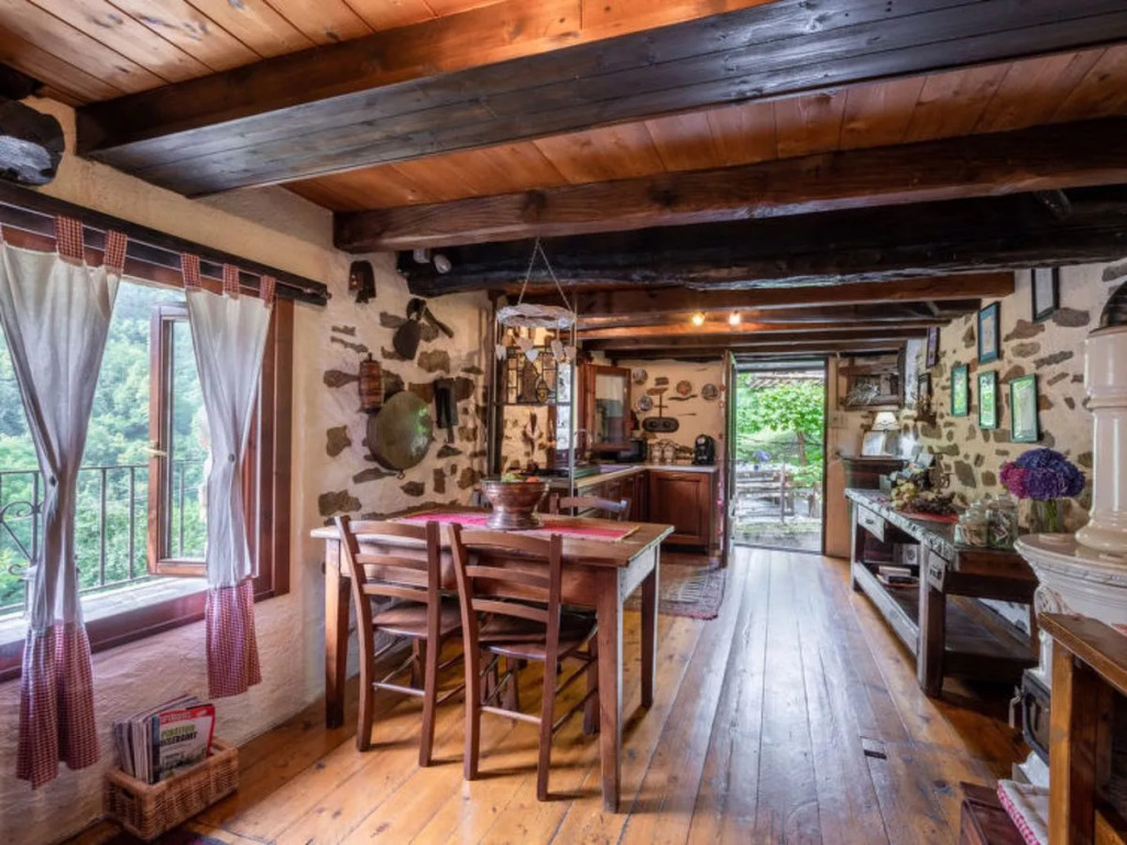 Chalet Il Gianlupo by Interhome