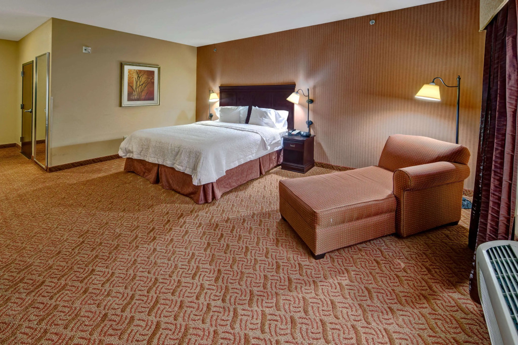 Hampton Inn & Suites Corsicana
