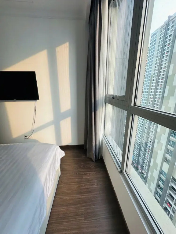 The Regal Suites In Landmark Saigon