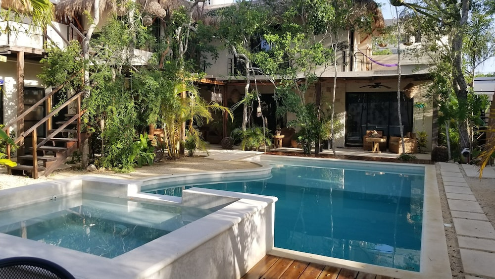 Trece Lunas Tulum - Enchanted Resort