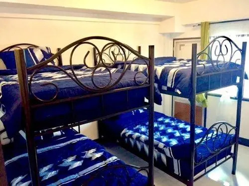 Bann Banburee Hostel & Cafe