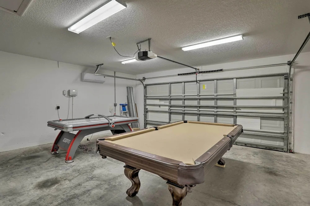 Heated Pool & Spa, 4 Mi to Beach: Seminole Home