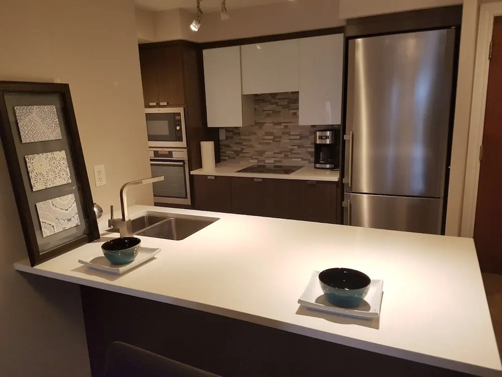 Bombay Suites Mississauga