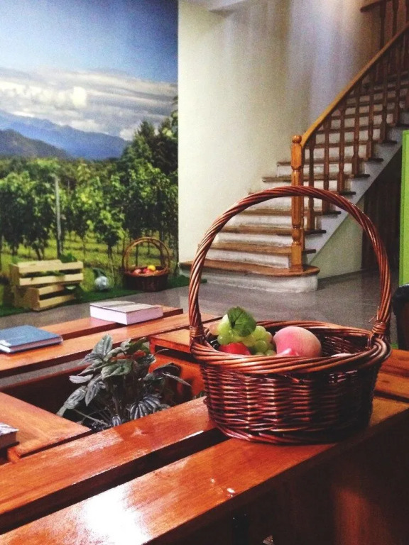 Vazi Hotel