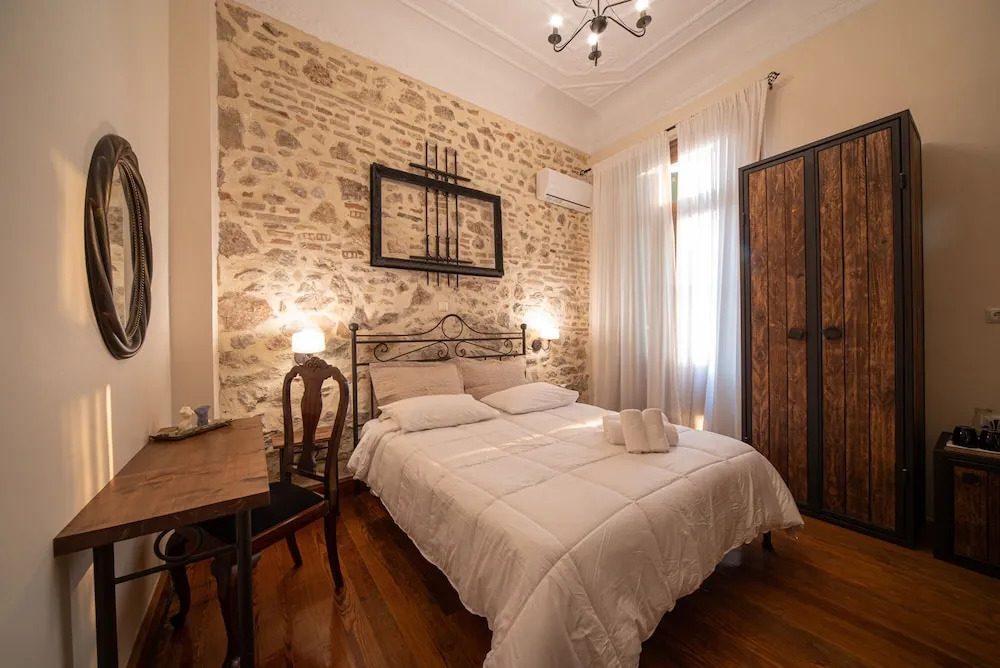 Beautiful City Suites