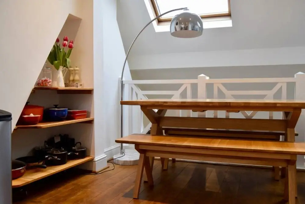 Spacious 2 Bedroom in Battersea