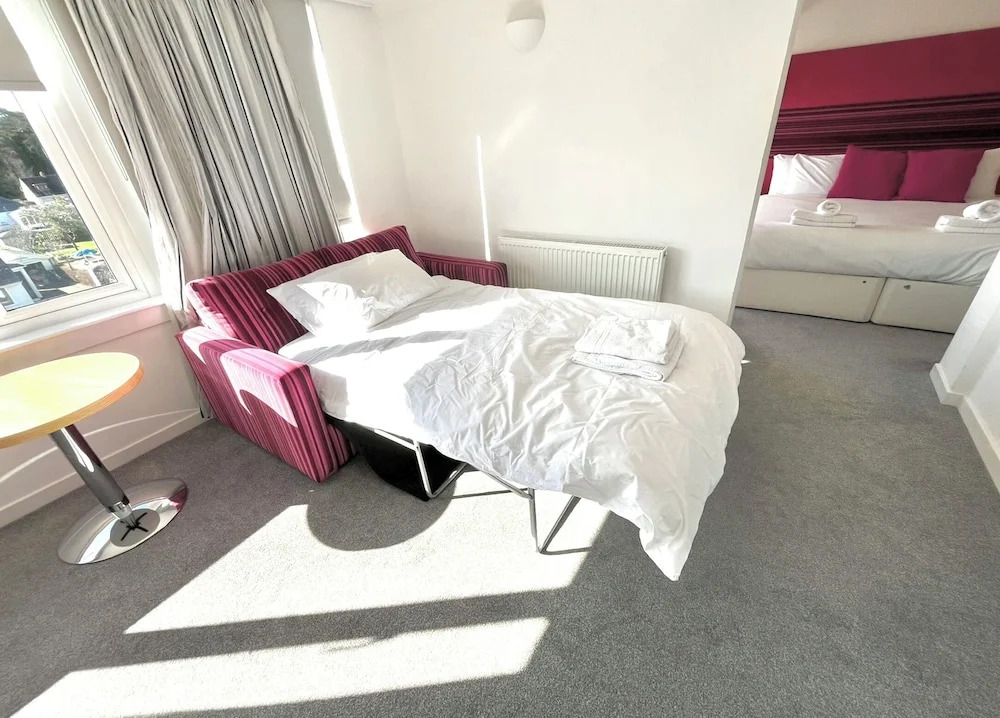 Seabank House Hotel