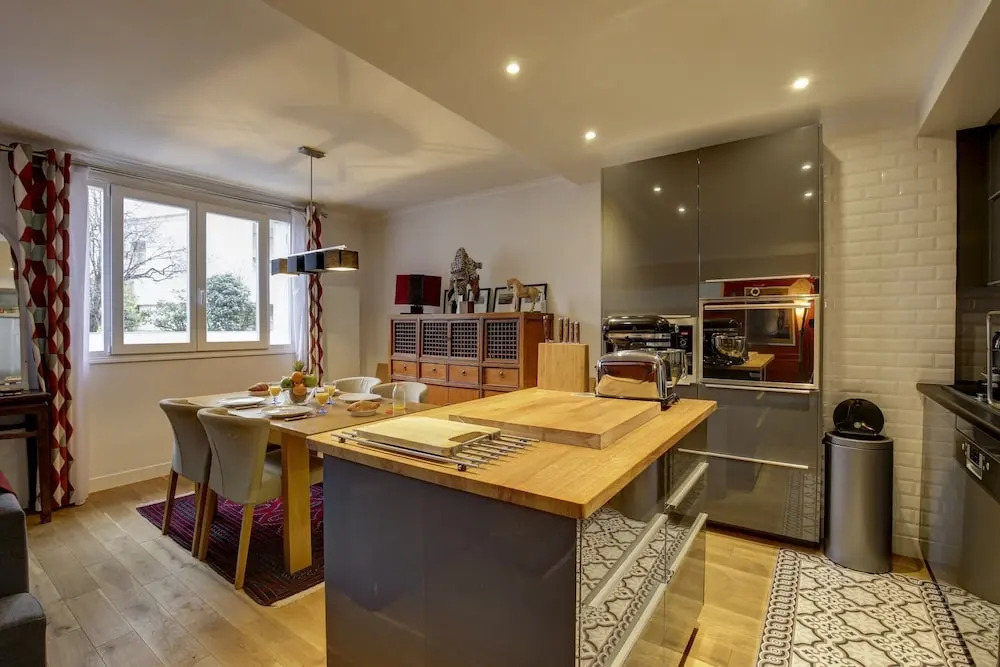 Cambronne - Eiffel Tower Apartment