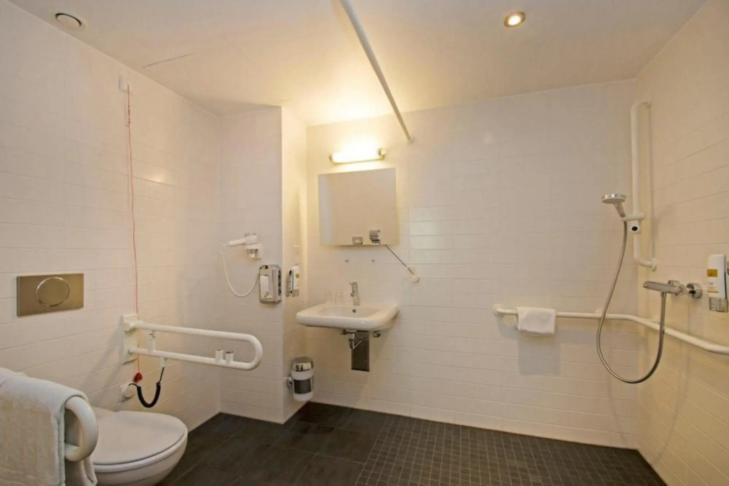 Отель Premier Inn Hannover City University hotel