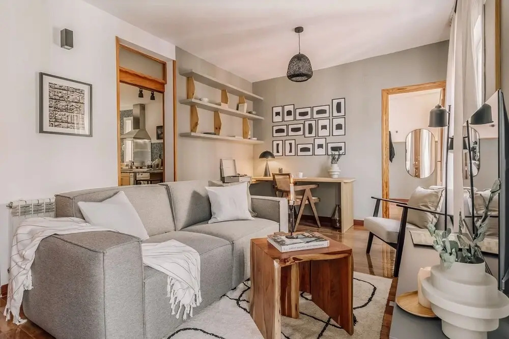 Abaj - 2 Bedrooms in Malasa A-universidad