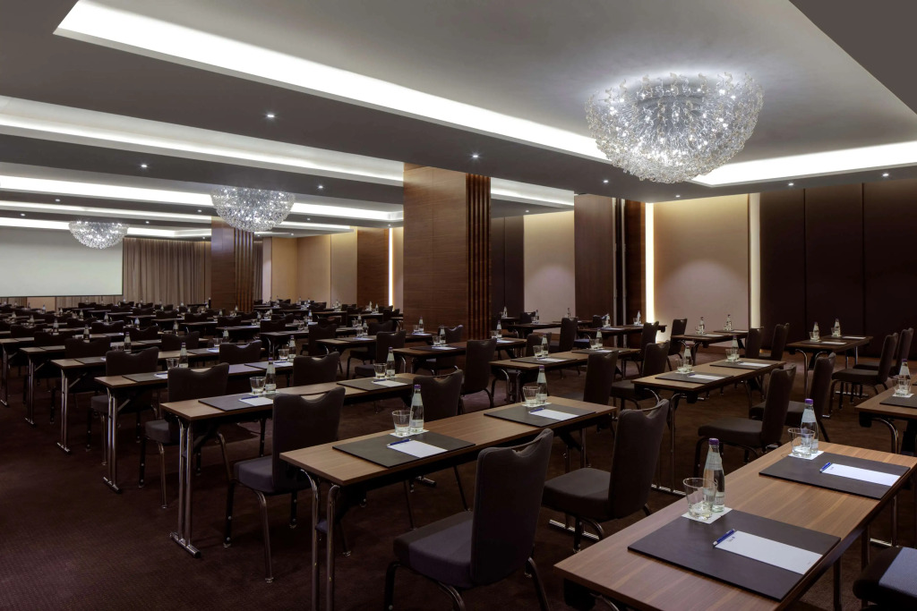 Radisson Blu Hotel, Dubai Waterfront