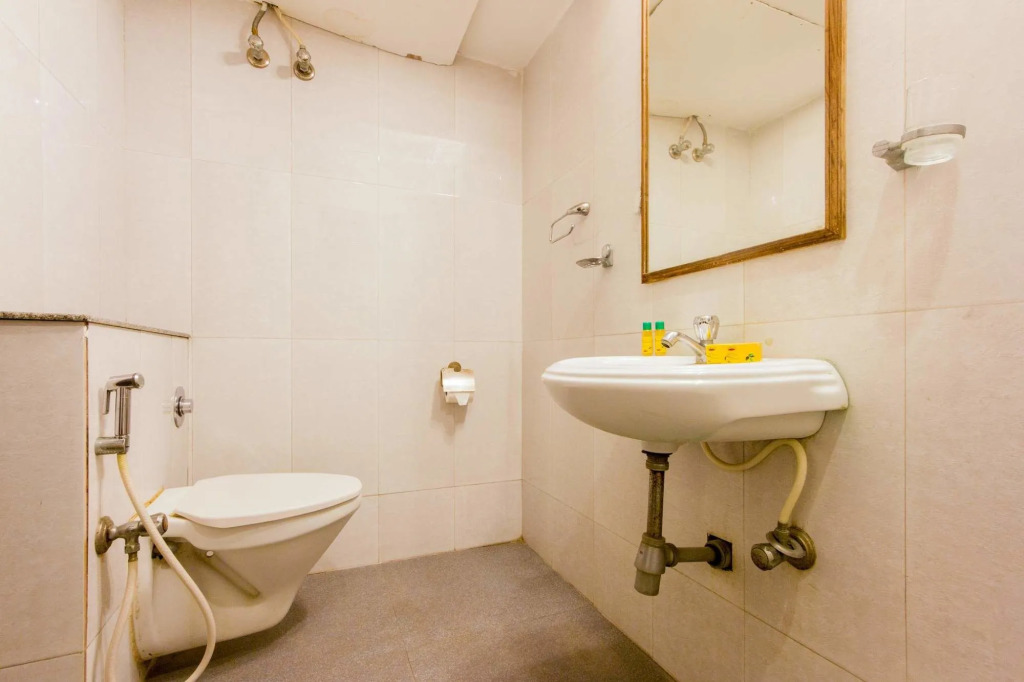 FabHotel VJR Electronic City