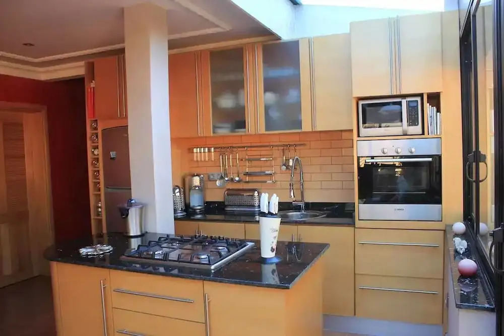 2 Mars Luxury Residence