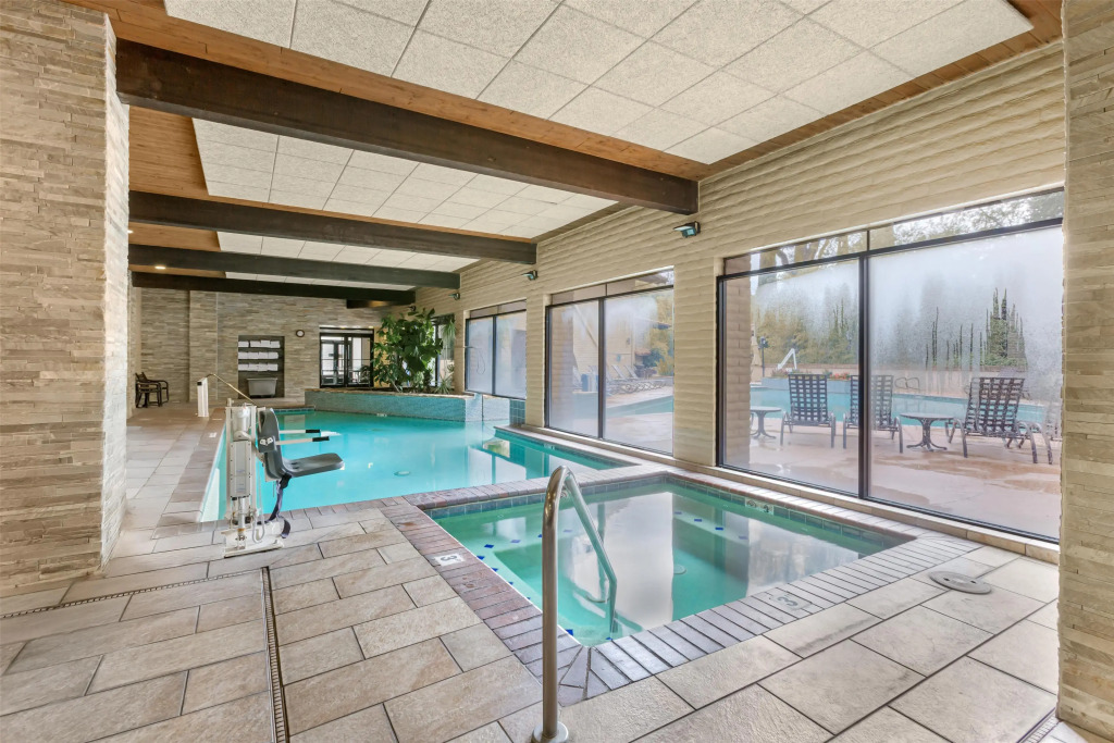 Best Western Plus Arroyo Roble Hotel & Creekside Villas