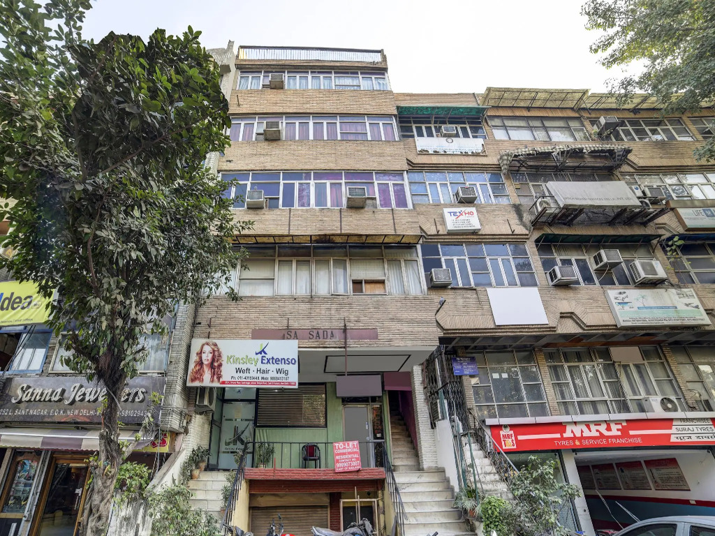 OYO 27979 Krishna Residency