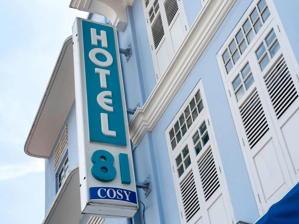 Hotel 81 Cosy