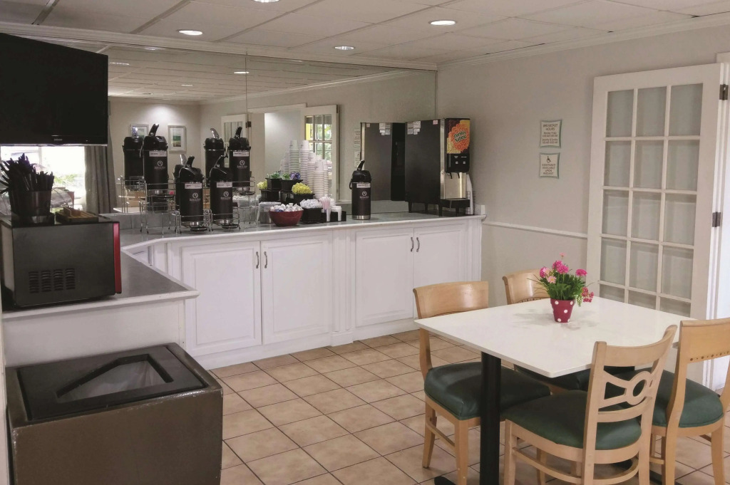 La Quinta by Wyndham Melbourne Viera